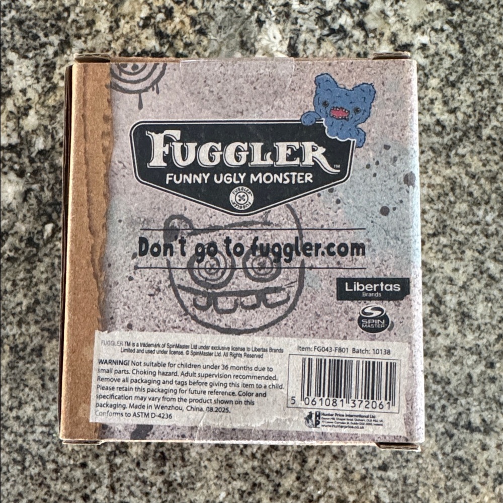 FUGGLERS Mini Backpack Keychain w/ Bonus Stickers & Markers - GRAY NEW IN BOX - Picture 2 of 6